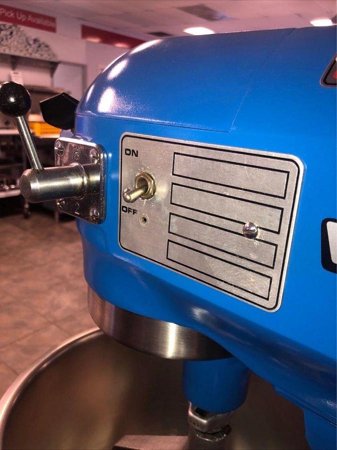 Used Used: Hobart Mixer A200 20 Qt Quart With Bowl And WhipUsed: Hobart Mixer A200 20 Qt Quart With Bowl And Whip