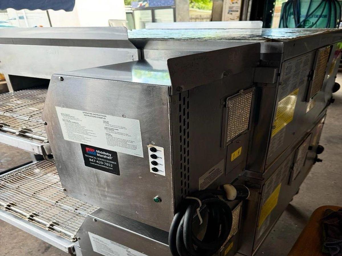 Used Middleby Marshall PS638G-2 65” Gas Double Impingement Conveyor Oven - Natural GasMiddleby Marshall PS638G-2 65” Gas Double Impingement Conveyor Oven - Natural Gas