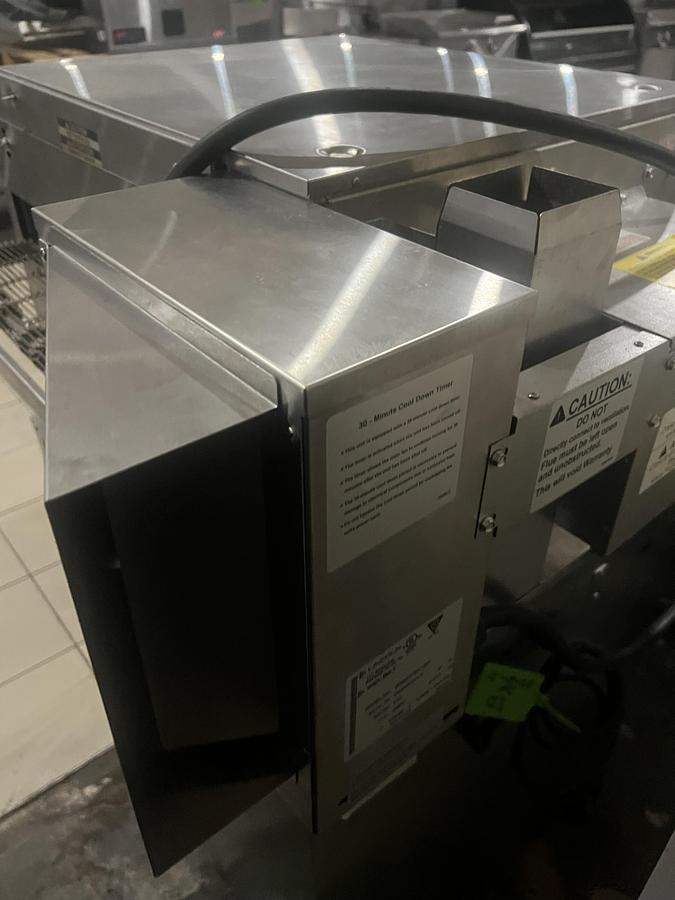 Used Lincoln CTI Countertop Conveyor Impinger Oven – Commercial Conveyor Oven – Tested & Working