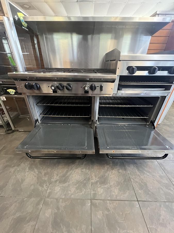 Used Commercial 6 Burner Range with 24" Griddle & Dual Standard Ovens – Natural Gas – Stainless Steel