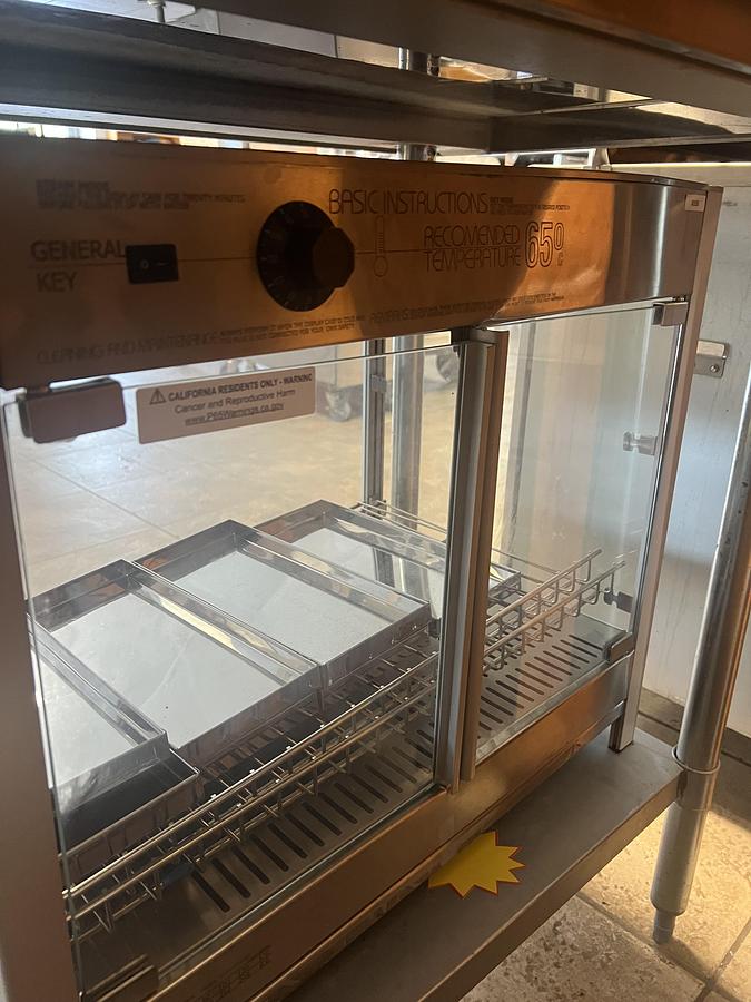 Skyfood Heated Countertop Display Case Hot Food Merchandiser 120V