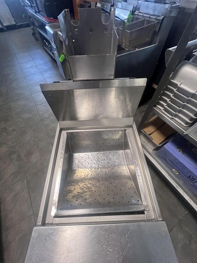 Used Henny Penny FDS-200 Fryer Dump Station Holding Station Stainless Steel