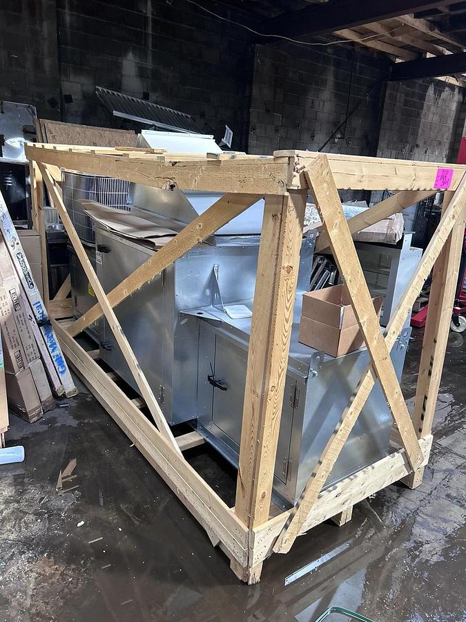 New Captive Aire Make Up Air Unit - With A/C Unit- 220v 1 Phase- 1350CFM