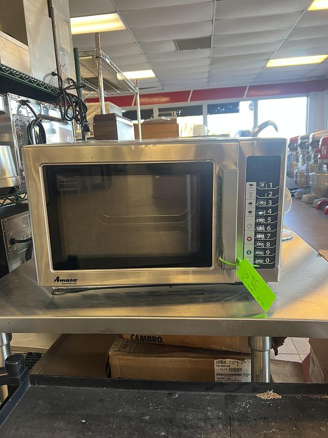 Used Amana Commercial Microwave Oven – Heavy-Duty Countertop Microwave – Programmable Controls – Stainless Steel