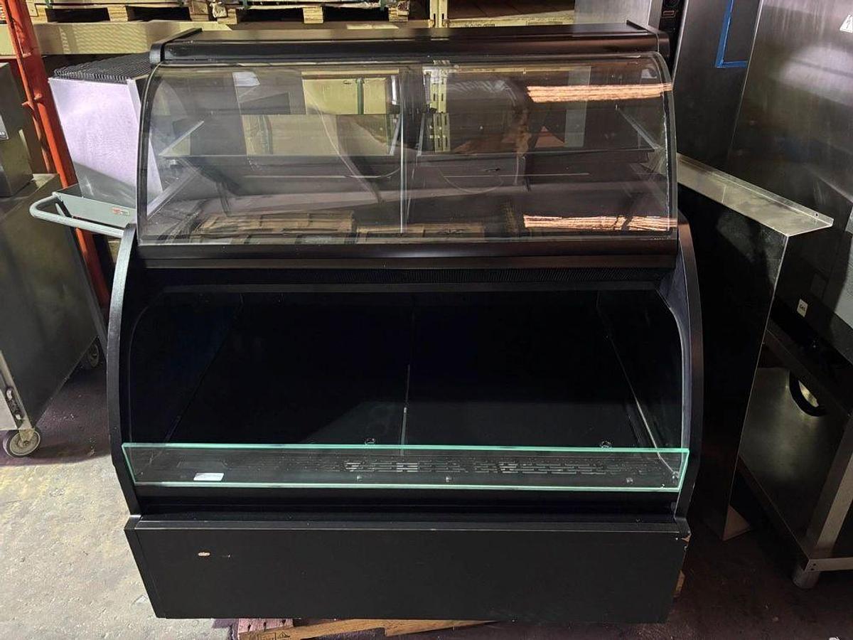 Used Structural Concepts Encore Refrigerated Dual-Temp Bakery Case Model HOU4852RStructural Concepts Encore Refrigerated Dual-Temp Bakery Case Model HOU4852R