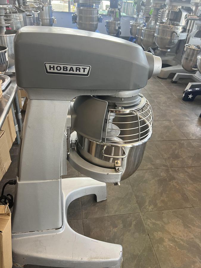 Used Hobart H600 60 Qt Commercial Planetary Mixer w/ Bowl, Hook, Whip & Paddle