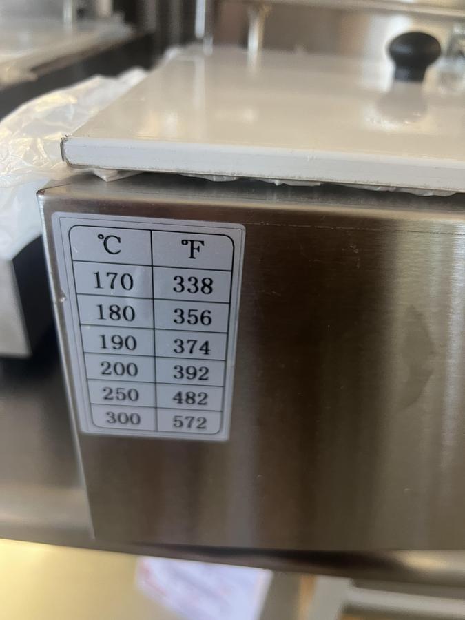 Used Commercial Dual Tank Countertop Electric Deep Fryer – Stainless Steel