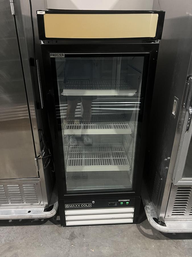 Refurbished MAXX COLD 1 Door Commercial Glass Door Freezer Merchandiser Reach-In