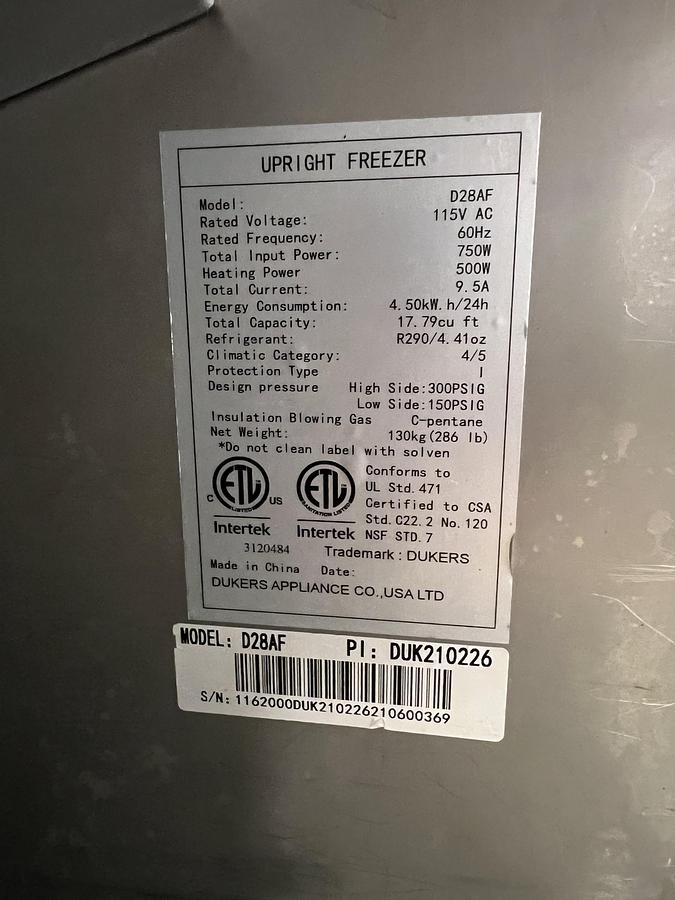 Used Dukers Single Door Reach-In Freezer – Commercial Upright Freezer – Stainless Steel – 115V