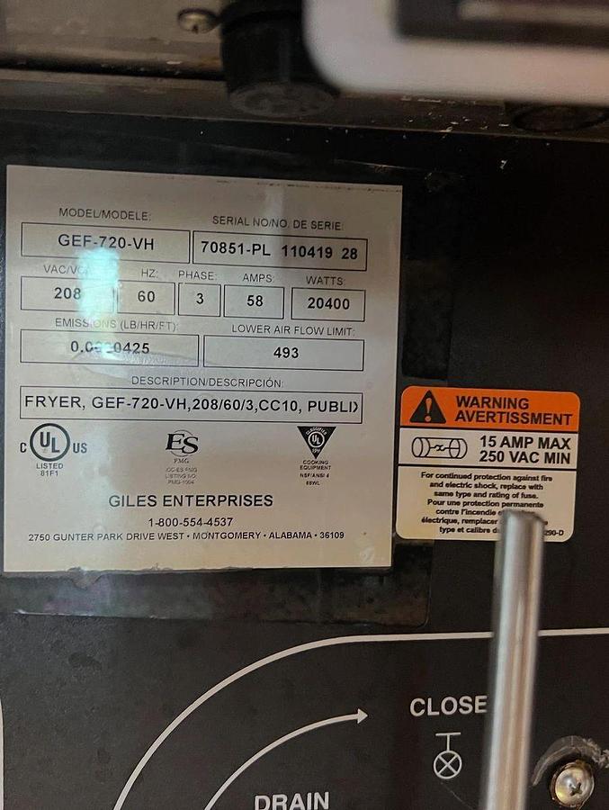 Used Giles Ventless Hood With Electric Fryer-Model: GEF-720-VH- Has Auto Basket LiftGiles Ventless Hood With Electric Fryer-Model: GEF-720-VH- Has Auto Basket Lift