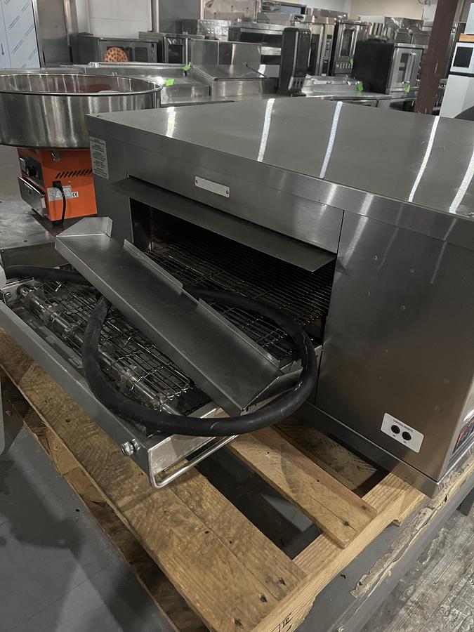 Refurbished Middleby Marshall CTX DCT3 Commercial Conveyor Pizza Oven Stainless Steel