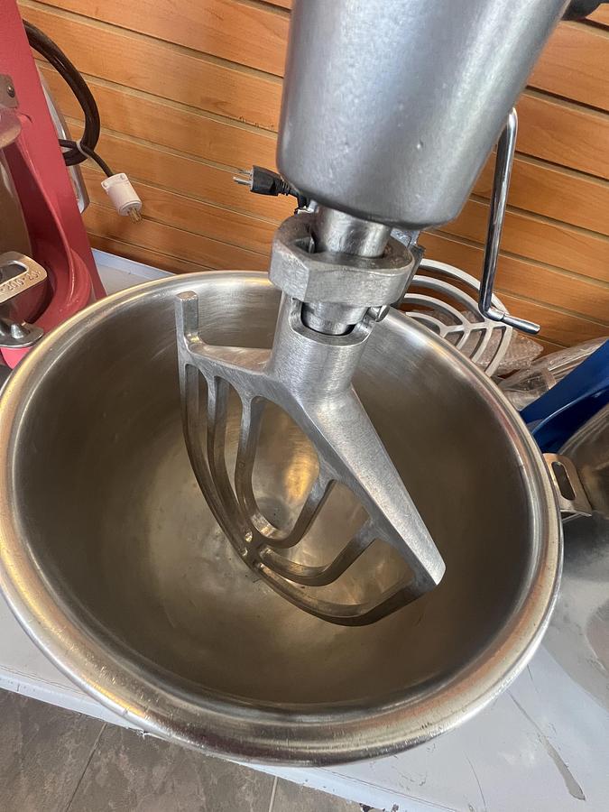 Used Hobart A200 20 Quart Commercial Planetary Mixer