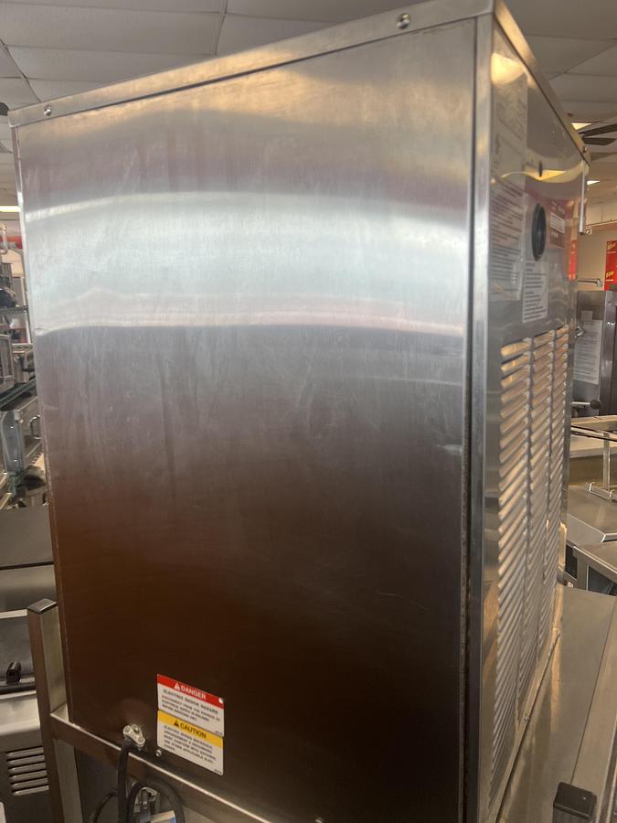 Used Stoelting Flavor Burst Soft Serve Ice Cream Machine Twin Flavor with Twist