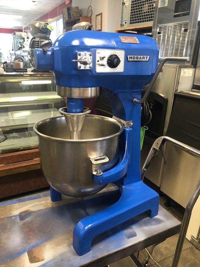Used Hobart Mixer A200 20 Qt Quart With Bowl And WhipHobart Mixer A200 20 Qt Quart With Bowl And Whip