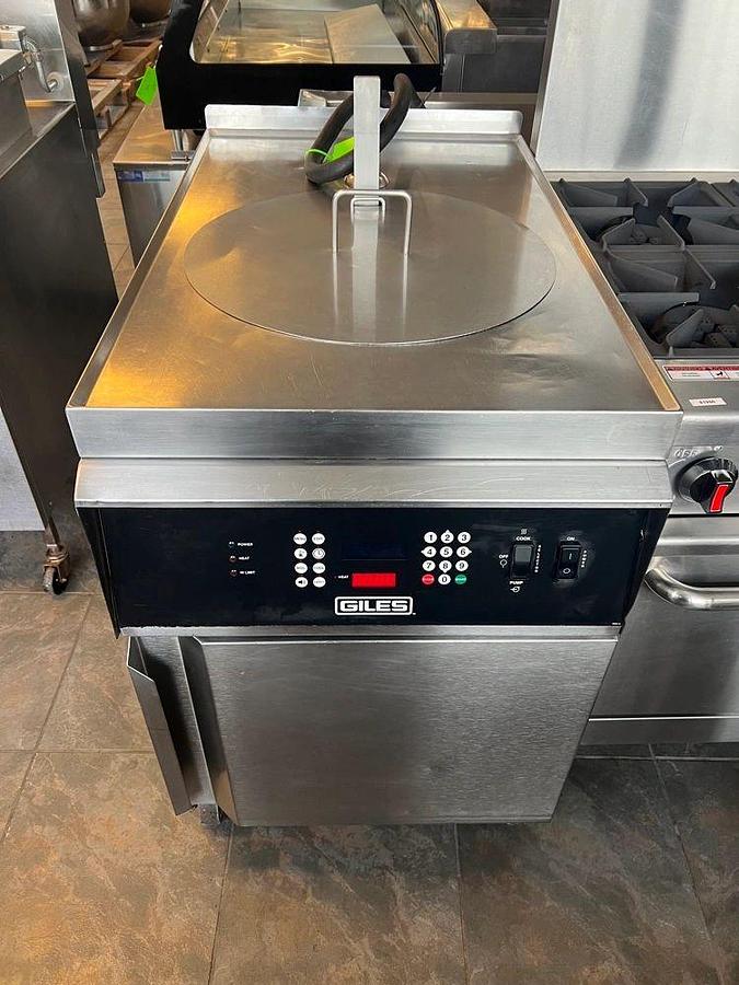 Used Giles GEF-720 Electric Kettle Fryer, 75 lbs Fat / 24 lb. Product Capacity, NICEGiles GEF-720 Electric Kettle Fryer, 75 lbs Fat / 24 lb. Product Capacity, NICE