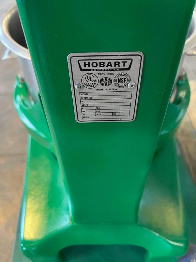 Used HOBART A 200 20 QT Mixer Includes, Bowl Guard, Hook & Whip 115VHOBART A 200 20 QT Mixer Includes, Bowl Guard, Hook & Whip 115V