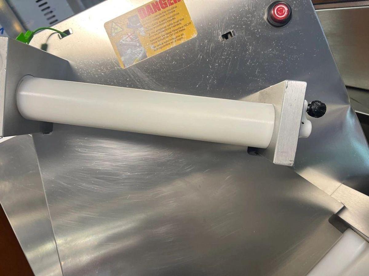 Used NEW ITEMS🚨 Used: Doyon DL18DP Dough Sheeter w/ 2 Rollers for Sheets Up To 17” W, 120vNEW ITEMS🚨 Used: Doyon DL18DP Dough Sheeter w/ 2 Rollers for Sheets Up To 17” W, 120v