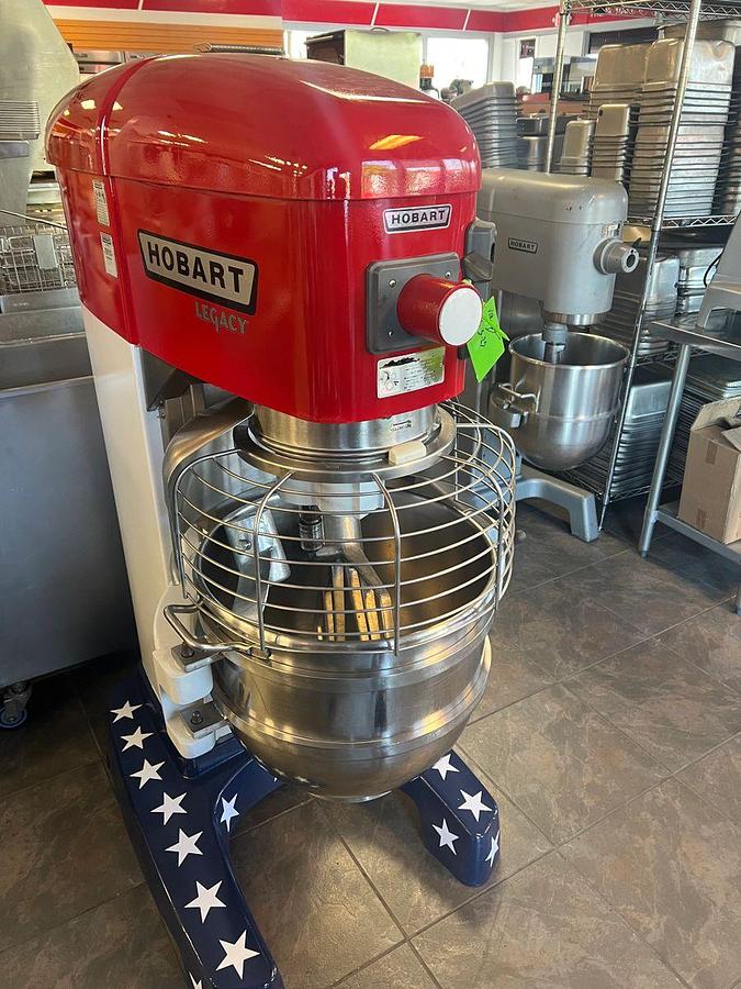 Used Hobart Legacy+ HL662-1STD 60 Qt. Planetary Floor Pizza MixerHobart Legacy+ HL662-1STD 60 Qt. Planetary Floor Pizza Mixer