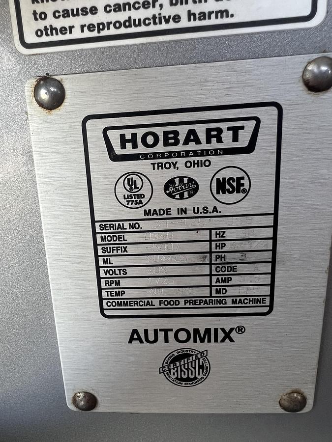 Used Hobart 60 Qt Commercial Planetary Mixer w/ Bowl, Attachments & Guard