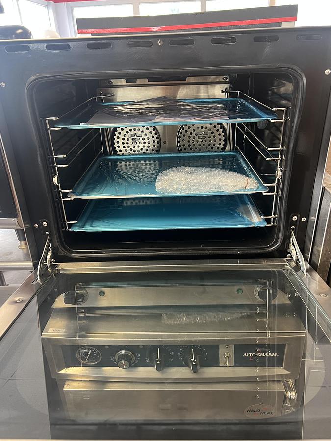 Used Commercial Microwave Oven
