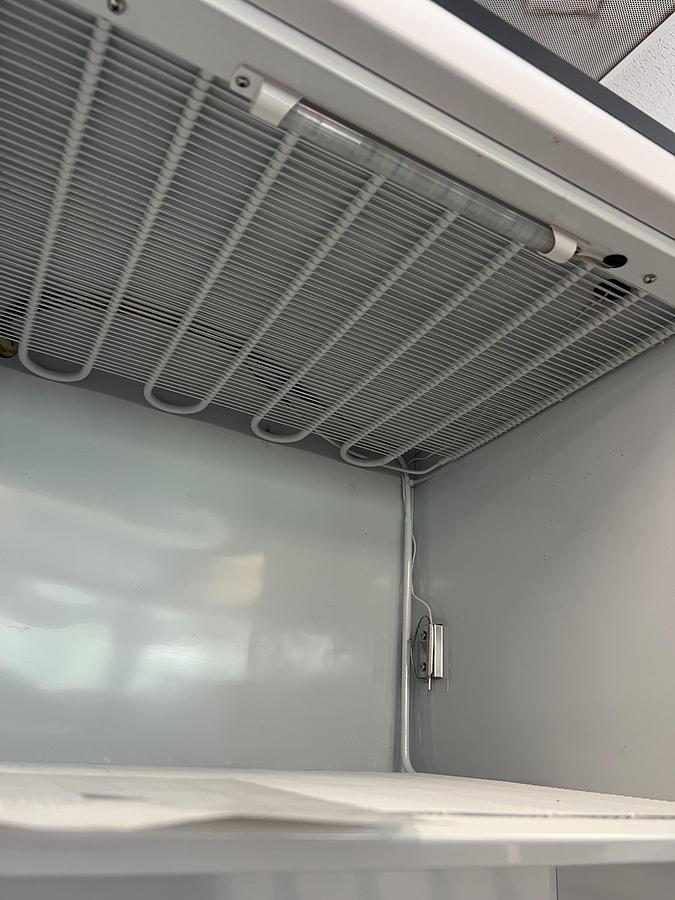 Used Hubert Glass Door Merchandiser Refrigerator