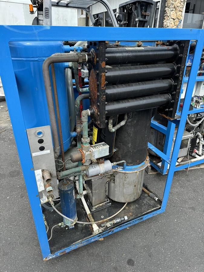 Used Vogt Ice Maker Machine Model 4000, High Capacity Ice Machine,Working When Pulled