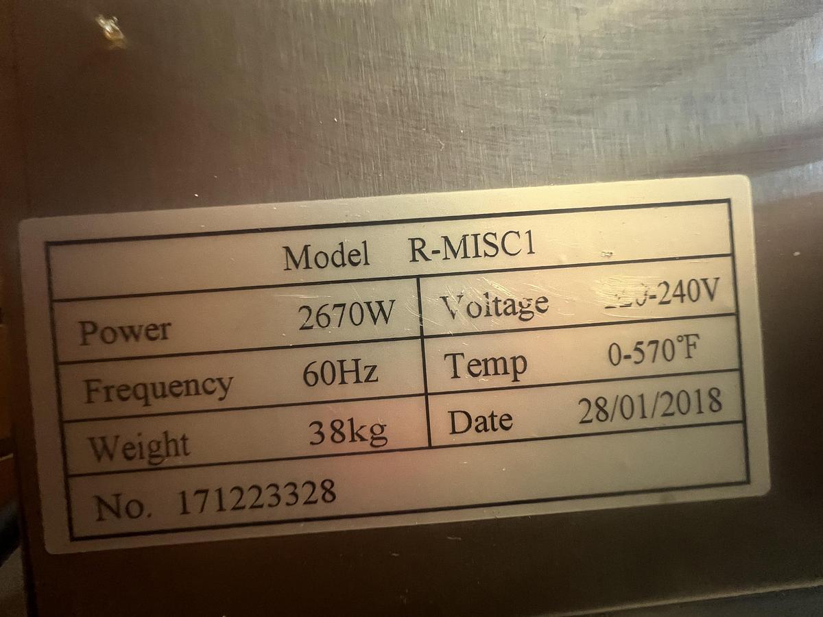 Used Commercial Microwave Oven