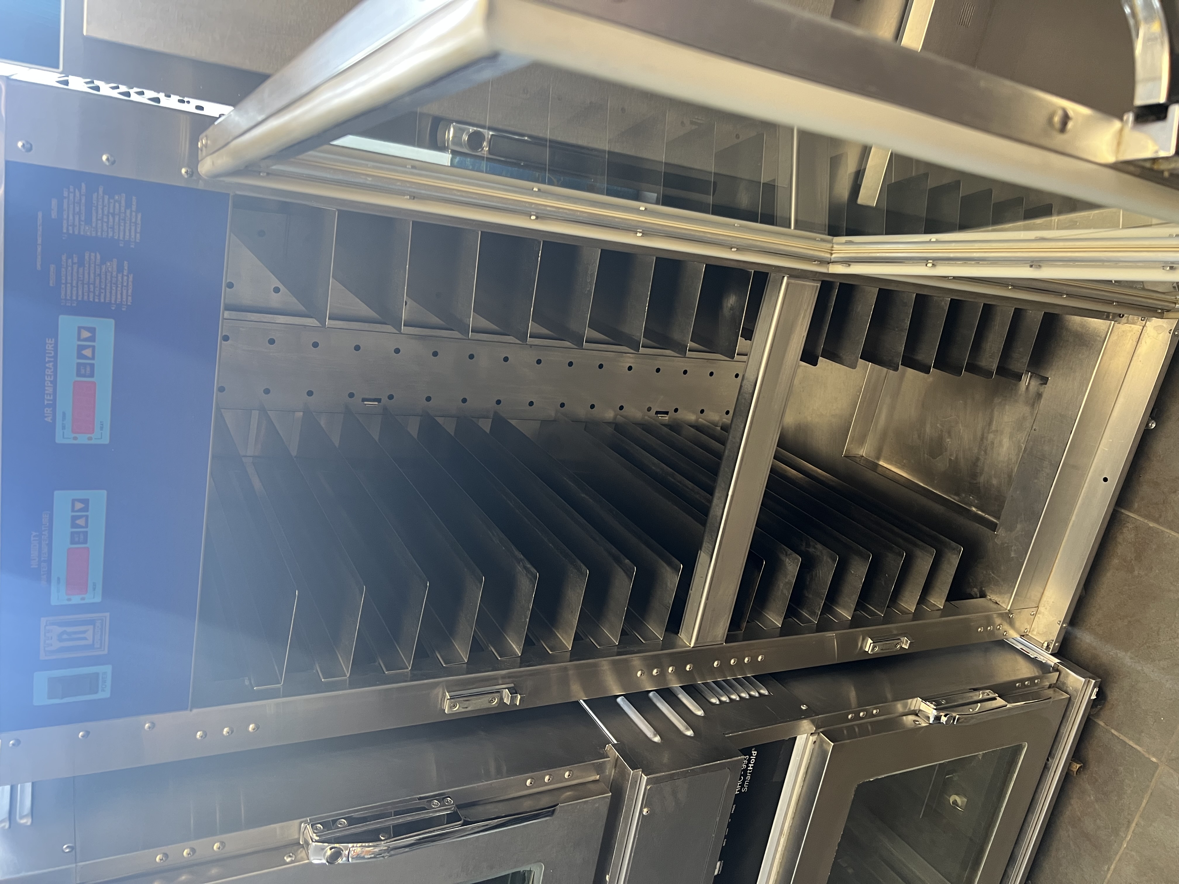 Refurbished Henny Penny HC900 Heated Holding Mobile Cabinet – Glass Door Hot Food Holding Cabinet – Tested & Working