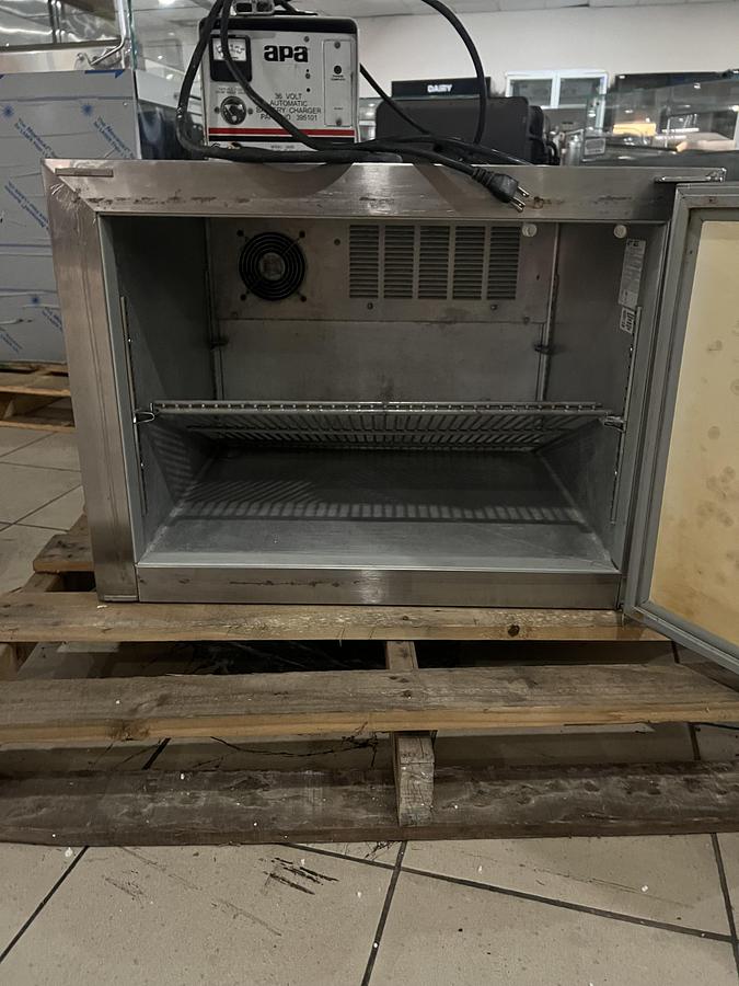 Refurbished Prince Castle 203-BC Countertop Refrigerator