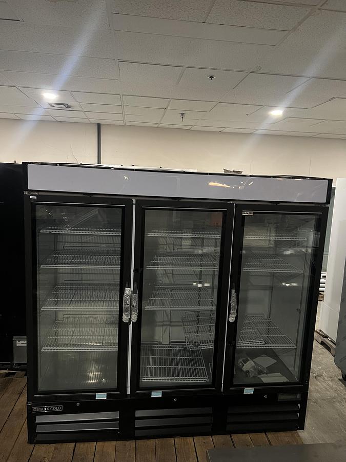 Refurbished Maxx Cold 3 Door Glass Merchandiser Freezer Commercial Display Reach-In