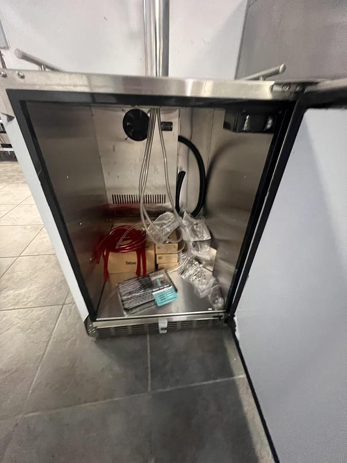 Used 3 Tap Commercial Kegerator Beer Dispenser – Stainless Steel Draft Beer Cooler