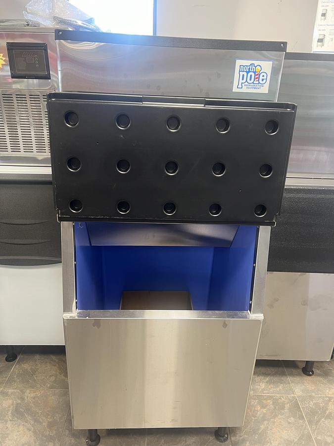 North Pole 500 lb Commercial Ice Machine with 375 lb Storage Bin – Stainless Steel – Air Cooled – 115V