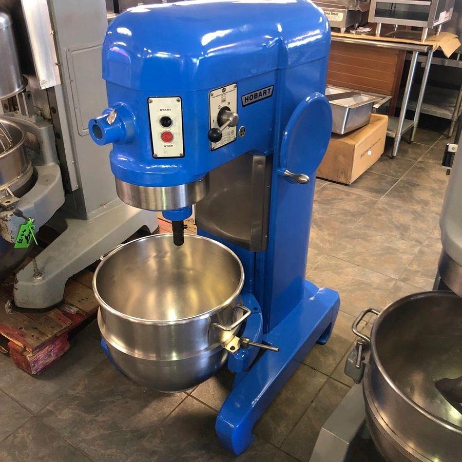Used HOBART H600 60 QT Mixer 1/2 HP 208/3ph-Test Working / Bowl & Hook- 1HPHOBART H600 60 QT Mixer 1/2 HP 208/3ph-Test Working / Bowl & Hook- 1HP