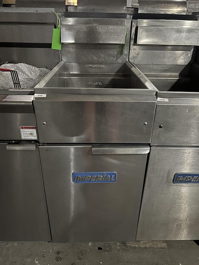 Refurbished Imperial Commercial Single Bay Gas Fryer Stainless Steel Floor Model Heavy Duty