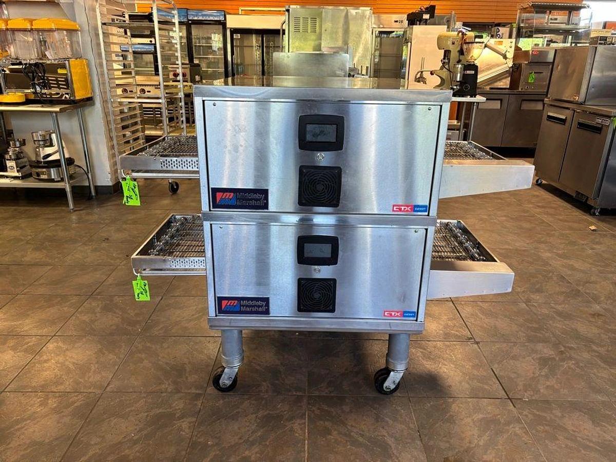Used Middleby Marshall DZ33T CTX Electric Infrared Conveyor Oven - Double Stack, STD Single Belt, Menu Select Controller — 208V, 3PHMiddleby Marshall DZ33T CTX Electric Infrared Conveyor Oven - Double Stack, STD Single Belt, Menu Select Controller — 20...