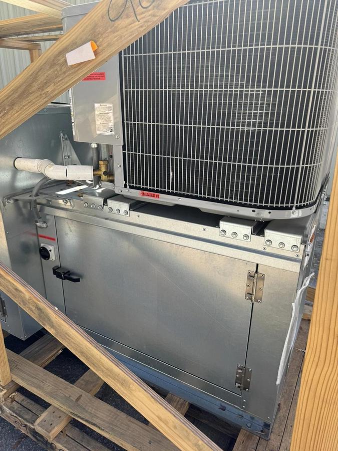 New Captive Aire Make Up Air Unit - With A/C Unit- 220v 1 Phase- 1350CFM