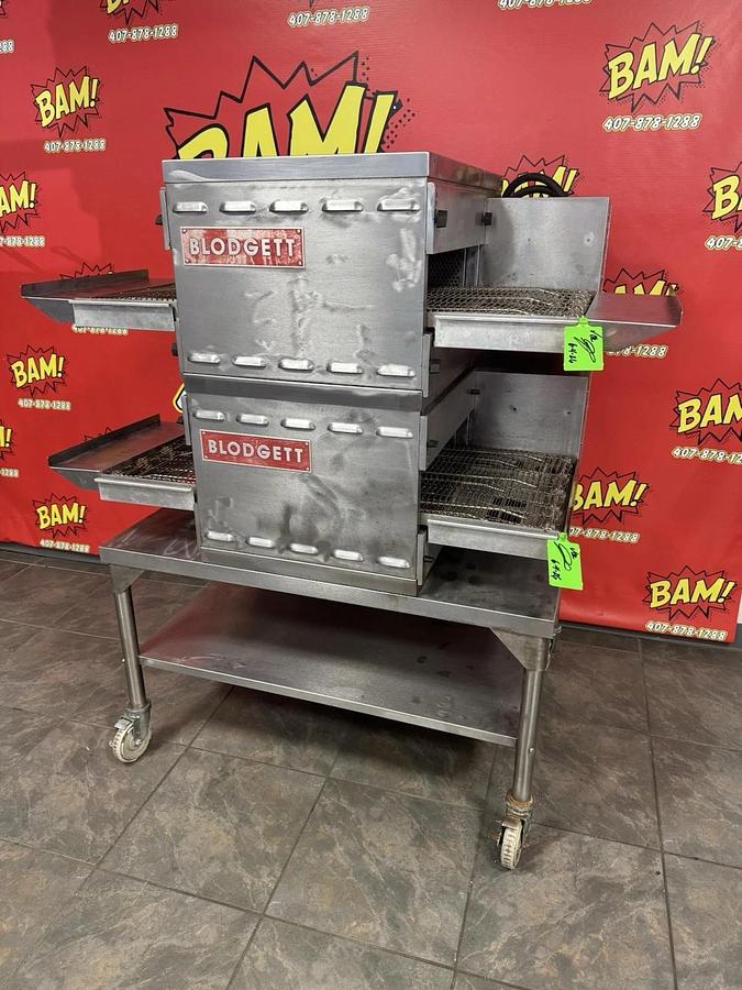 Used Blodgett Model MT1820E Electric Double Stack Conveyor Oven 208v 1 Phase 18” Belt
