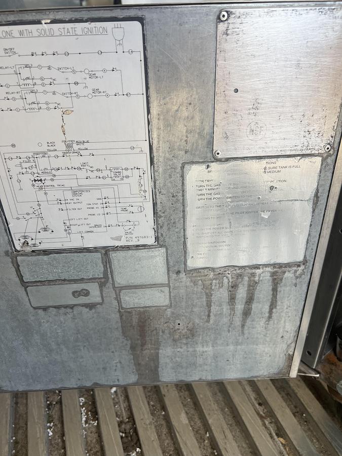 Refurbished Vulcan Commercial Gas Fryer – Digital Controls