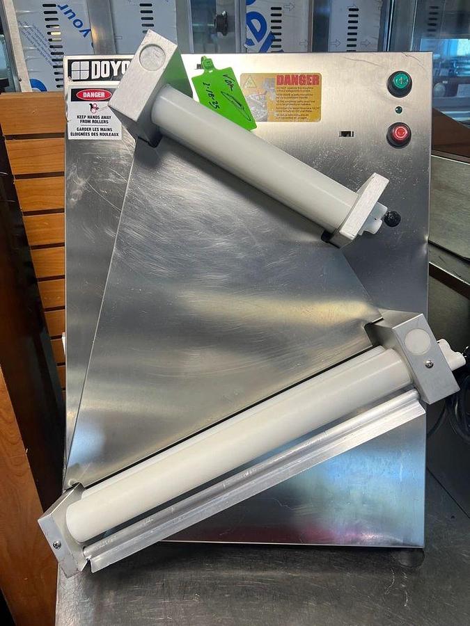 Used NEW ITEMS🚨 Used: Doyon DL18DP Dough Sheeter w/ 2 Rollers for Sheets Up To 17” W, 120vNEW ITEMS🚨 Used: Doyon DL18DP Dough Sheeter w/ 2 Rollers for Sheets Up To 17” W, 120v