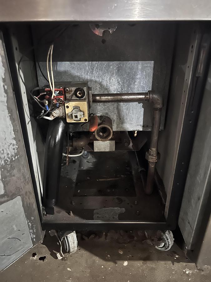 Refurbished Frymaster Commercial Single Bay Gas Fryer Stainless Steel w/ Twin Baskets