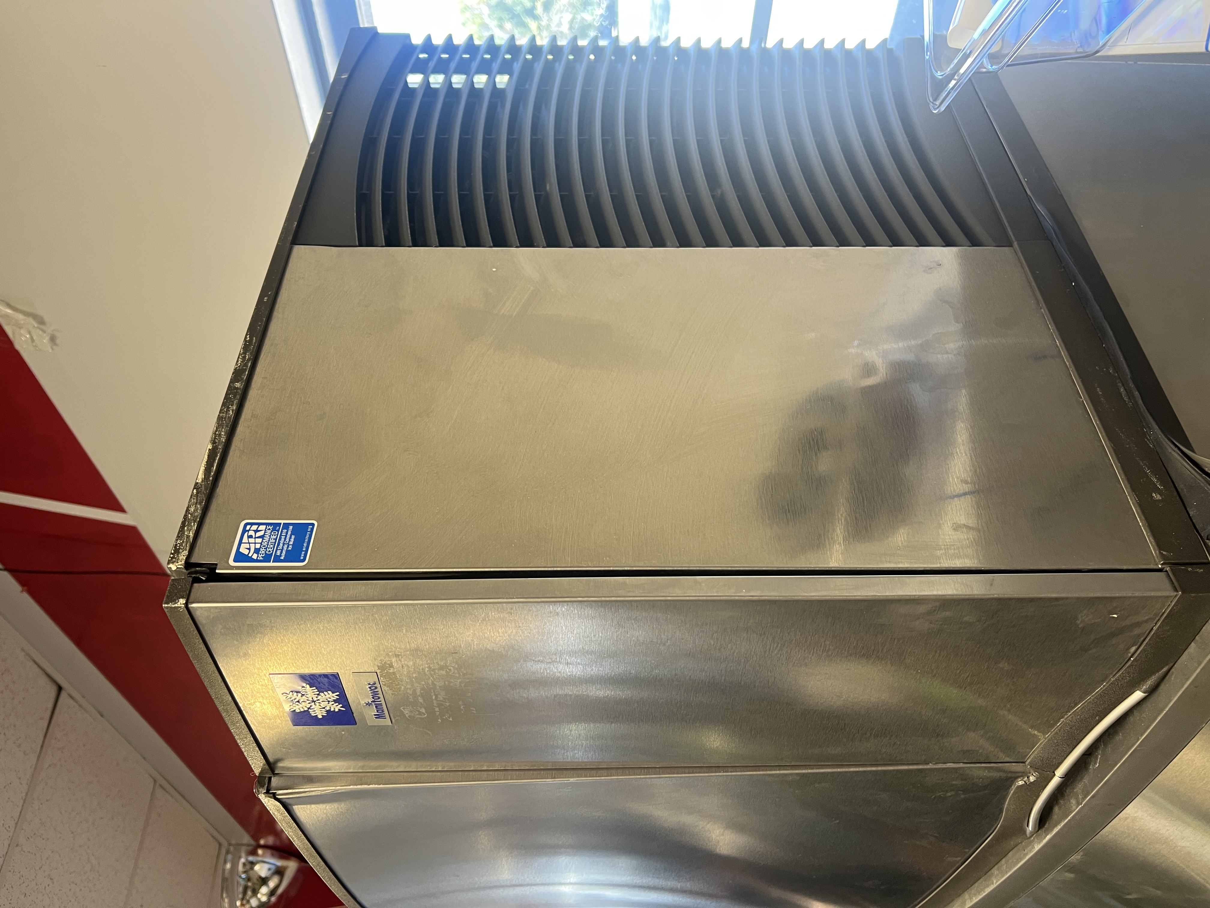 Refurbished Manitowoc SY0605W Water-Cooled Ice Machine Head – Approx. 600 lb/day