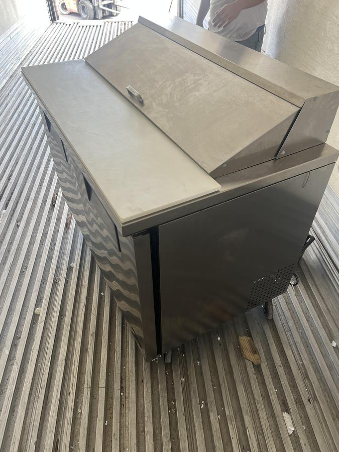 Refurbished TRUE Two Door Sandwich Prep Table Commercial Refrigerated Prep Station