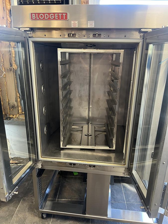 Refurbished Blodgett XCEL XR8 Electric Convection Oven Commercial Bakery Restaurant Digital