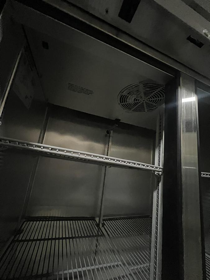 Refurbished True 2 Glass Door Reach-In Refrigerator Commercial Stainless Steel Cooler