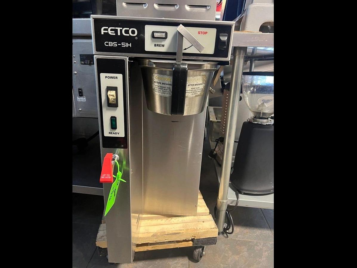 Used Fetco CBS-51H-15 C51046 Stainless Steel Single Automatic Coffee Brewer - 120/208-240VFetco CBS-51H-15 C51046 Stainless Steel Single Automatic Coffee Brewer - 120/208-240V