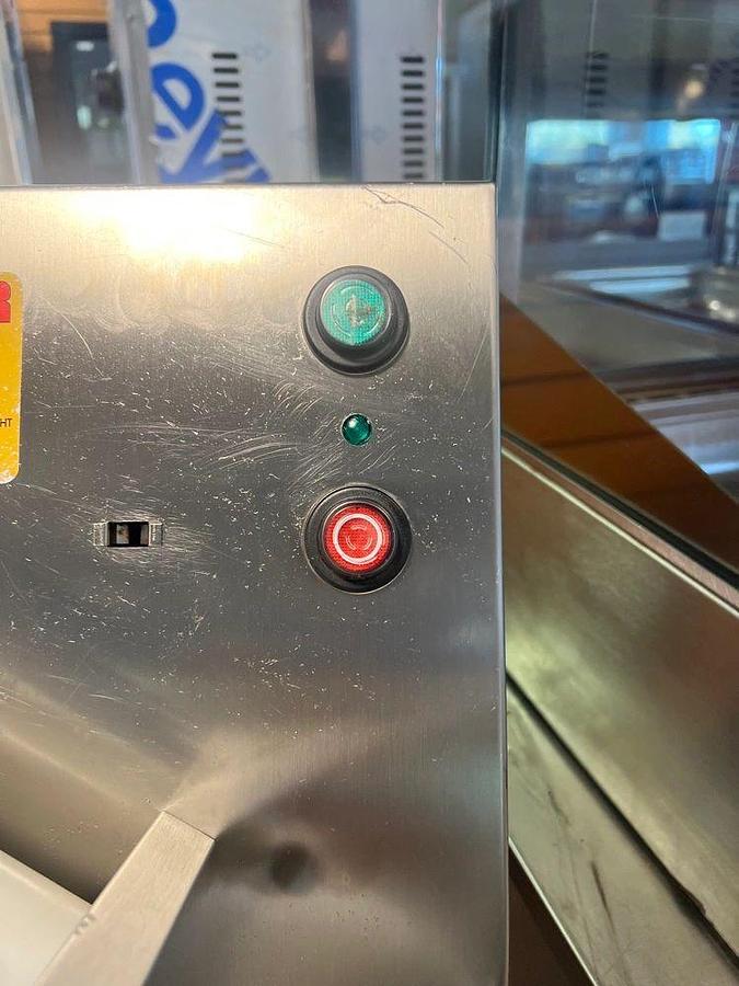 Used NEW ITEMS🚨 Used: Doyon DL18DP Dough Sheeter w/ 2 Rollers for Sheets Up To 17” W, 120vNEW ITEMS🚨 Used: Doyon DL18DP Dough Sheeter w/ 2 Rollers for Sheets Up To 17” W, 120v