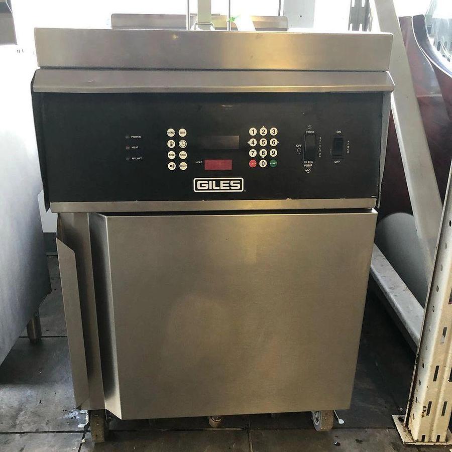 Commercial Gas Fryers for sale at BAM Discount Restaurant Equipment