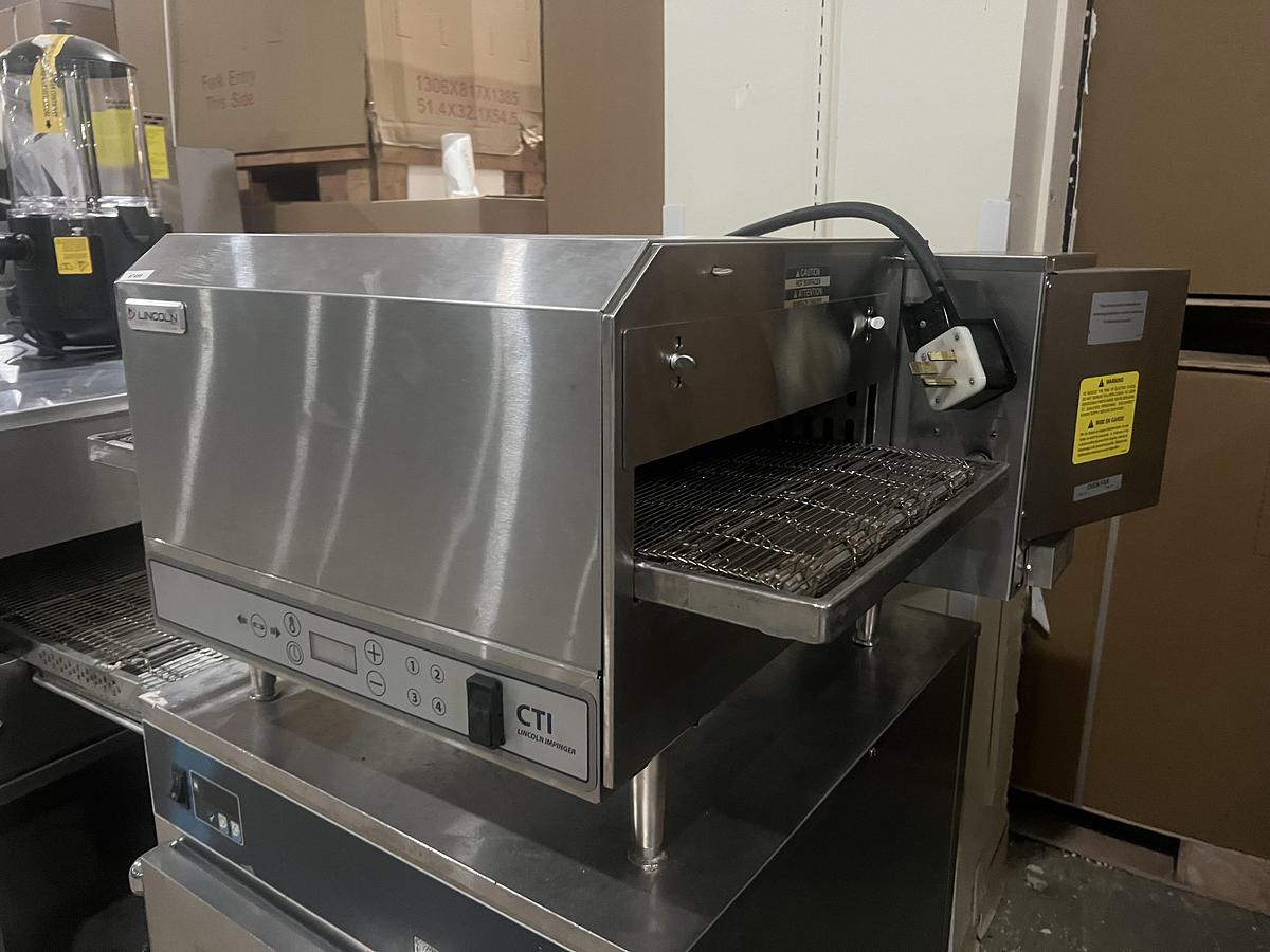 Used Lincoln CTI Countertop Conveyor Impinger Oven – Commercial Conveyor Oven – Tested & Working