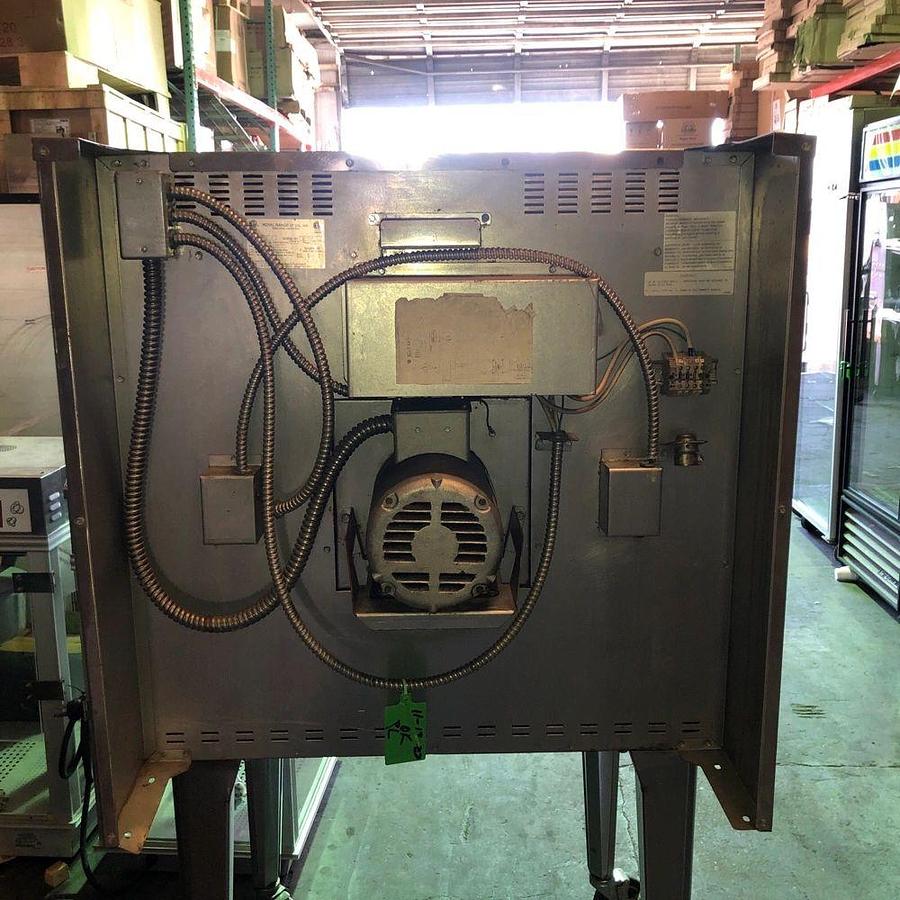 Used Royal Range RECO-1 Electric Convection Oven - Full SizeRoyal Range RECO-1 Electric Convection Oven - Full Size