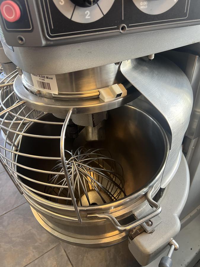 Used Hobart 60 Qt Commercial Planetary Mixer w/ Bowl, Whip & Hub Attachment